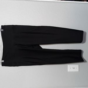 Old NAVY Active capri length leggings size XL